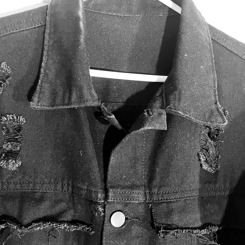 SHEIN Black Distressed Denim Jacket